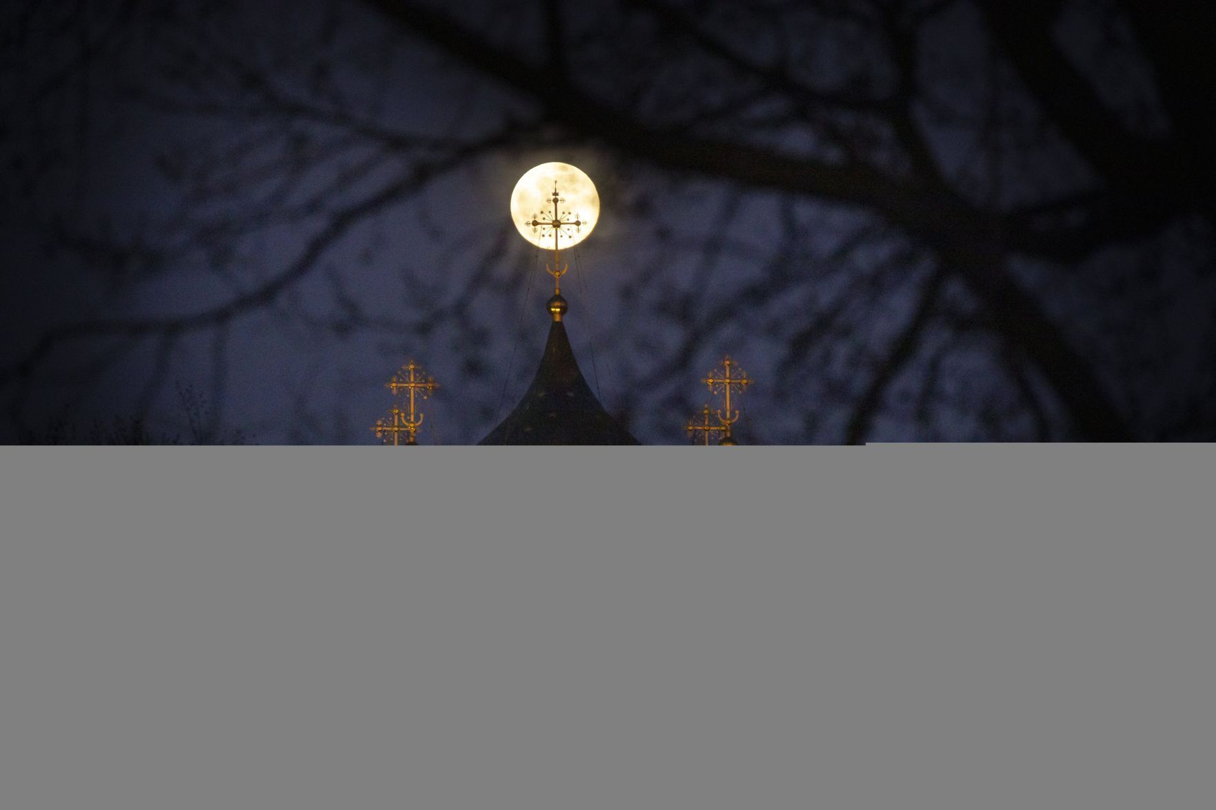 APTOPIX Russia Supermoon